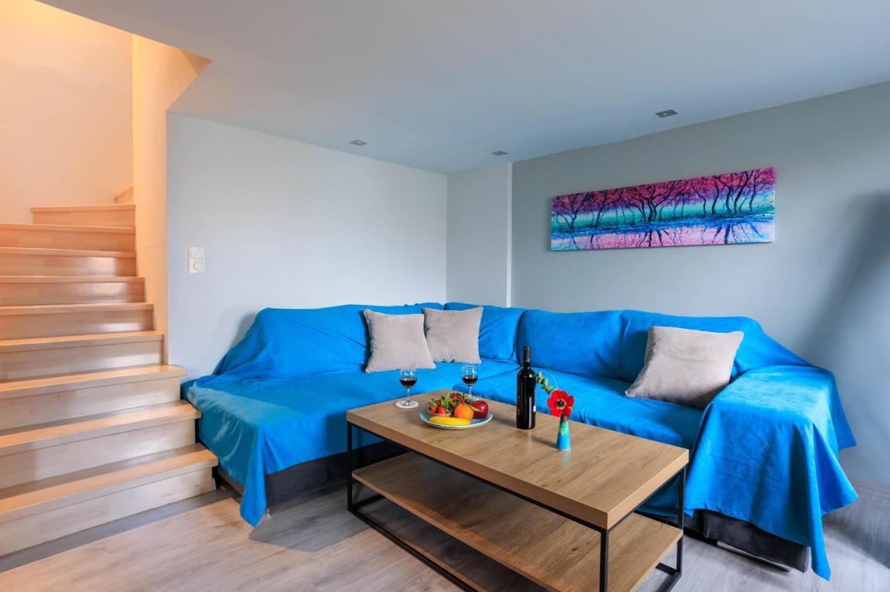 Electra Modern Apartment With Cozy Garden Ираклио Екстериор снимка